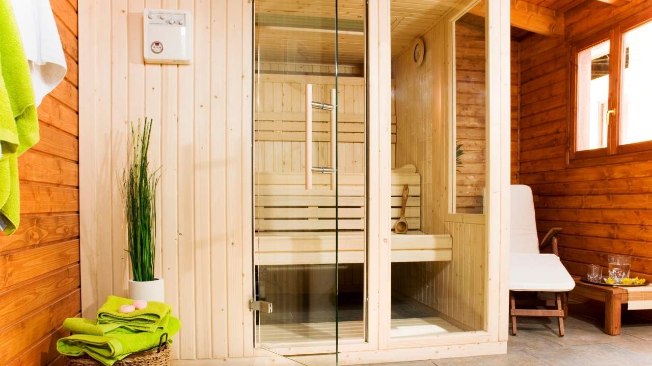 10 Home Sauna Etiquettes to Follow